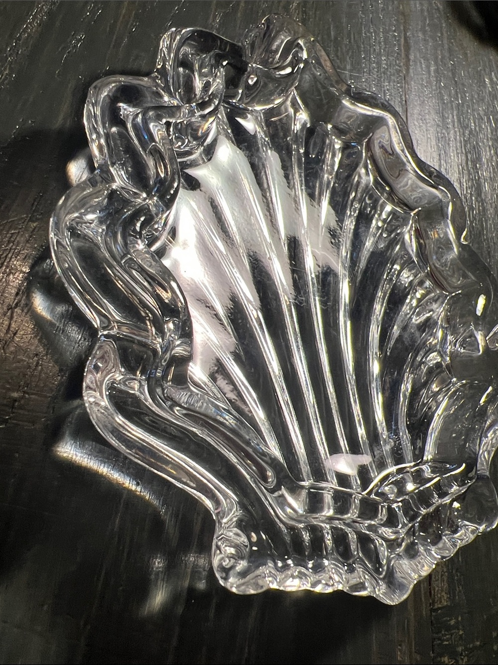 Crystal Shell-Shaped Decorative Dish - Clear - Picture 3 of 4